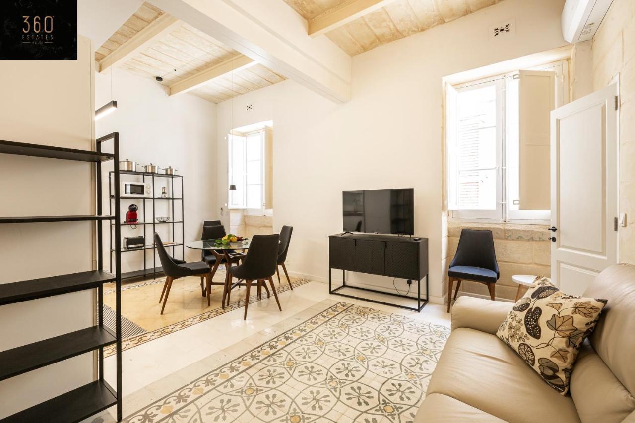 Casa de Férias Historical Gem, Lux With Rooftop Pool By 360 Estates