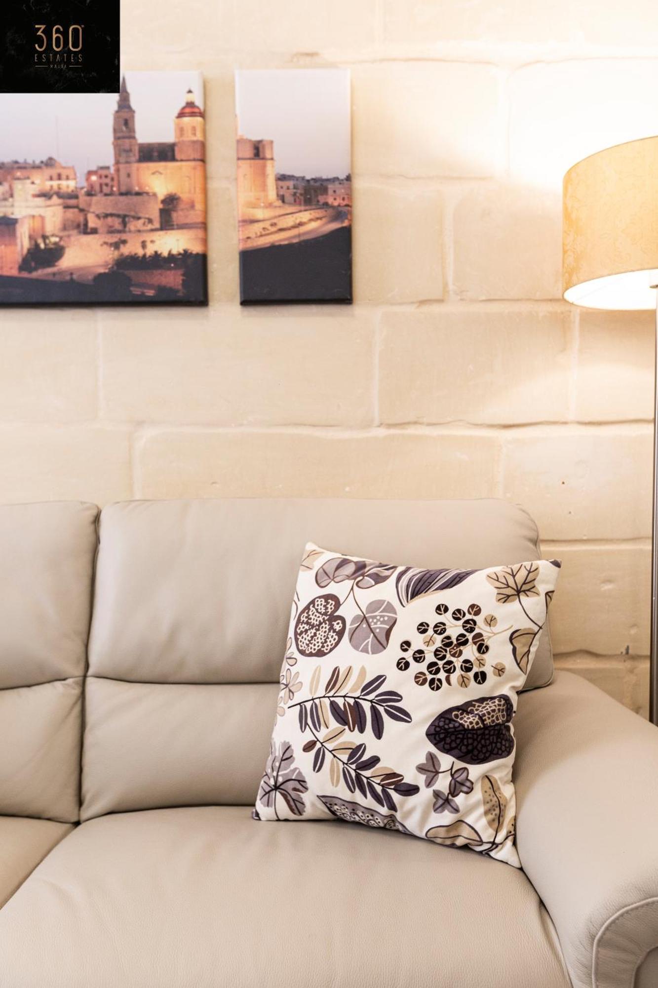Historical Gem, Lux With Rooftop Pool By 360 Estates Hébergement de vacances